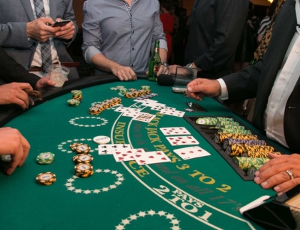 Blackjack Etiquette How To Behave At The Blackjack Table